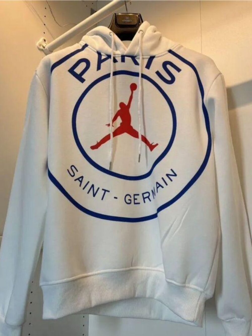 Jordan x PSG White Hoodie Paris Saint-Germain Pullover